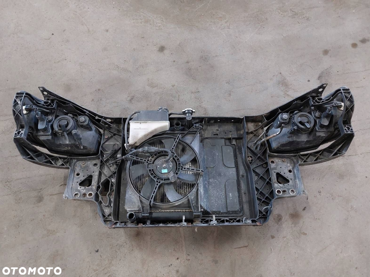 PAS PRZEDNI WZMOCNIENIE CZOŁOWE + LAMPY HYUNDAI GETZ I 1.3 12V - 7