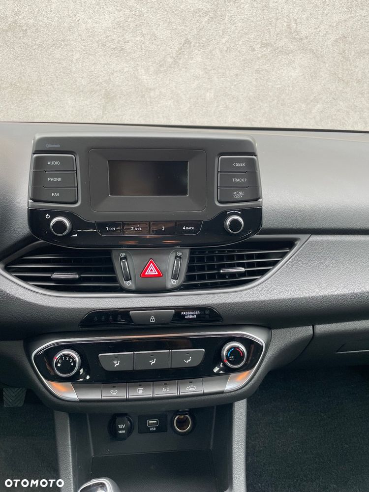 Hyundai i30 1.0 T-GDI Modern - 12