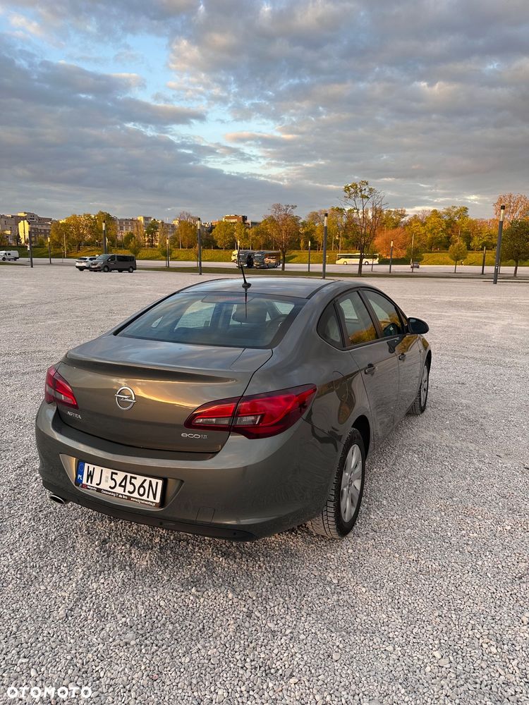 Opel Astra 1.4 T Active - 2