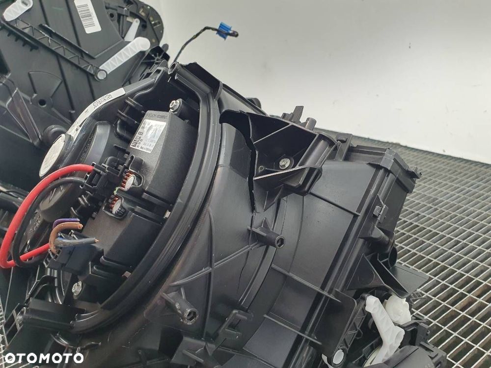 NAGRZEWNICA DMUCHAWA EUROPA SKODA OCTAVIA IV 2024 5WB816001H - 10