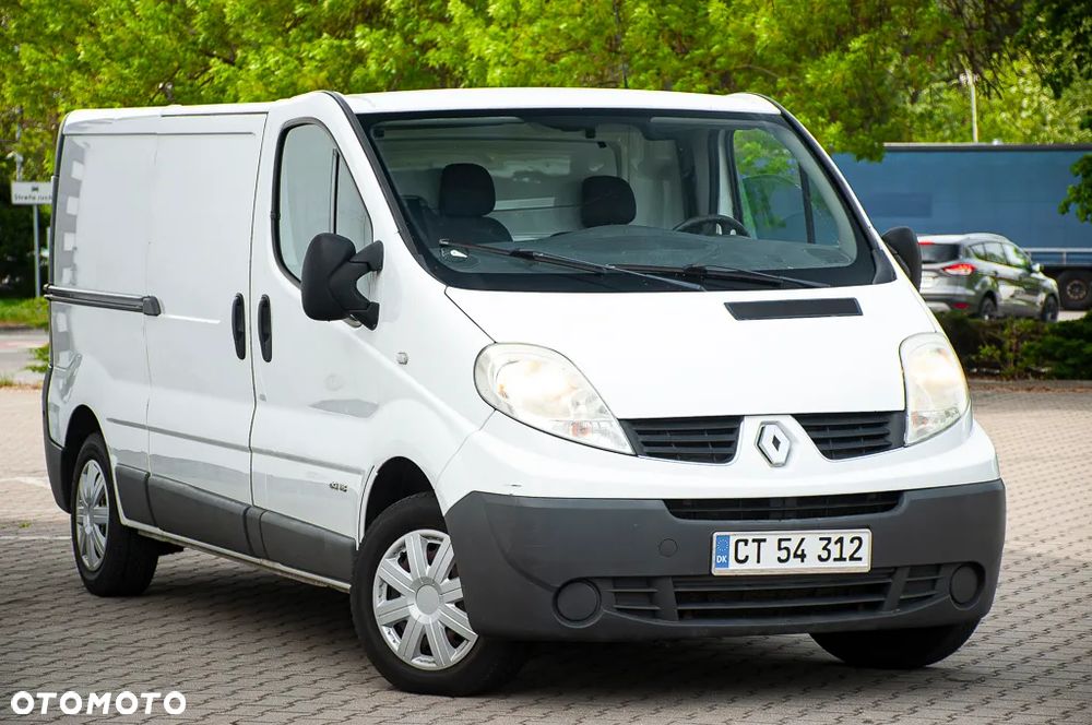 Renault TRAFIC LONG - 2