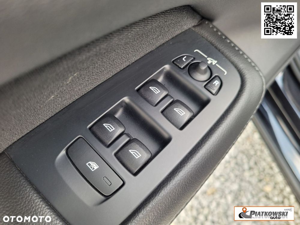 Volvo V60 D3 Momentum Pro - 34