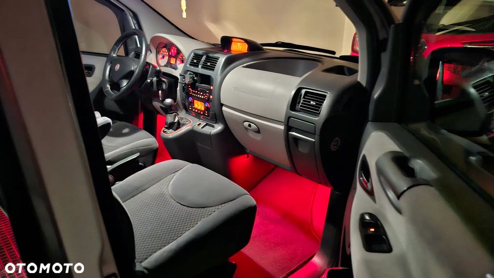 Fiat Scudo Panorama L2H1 Family - 18
