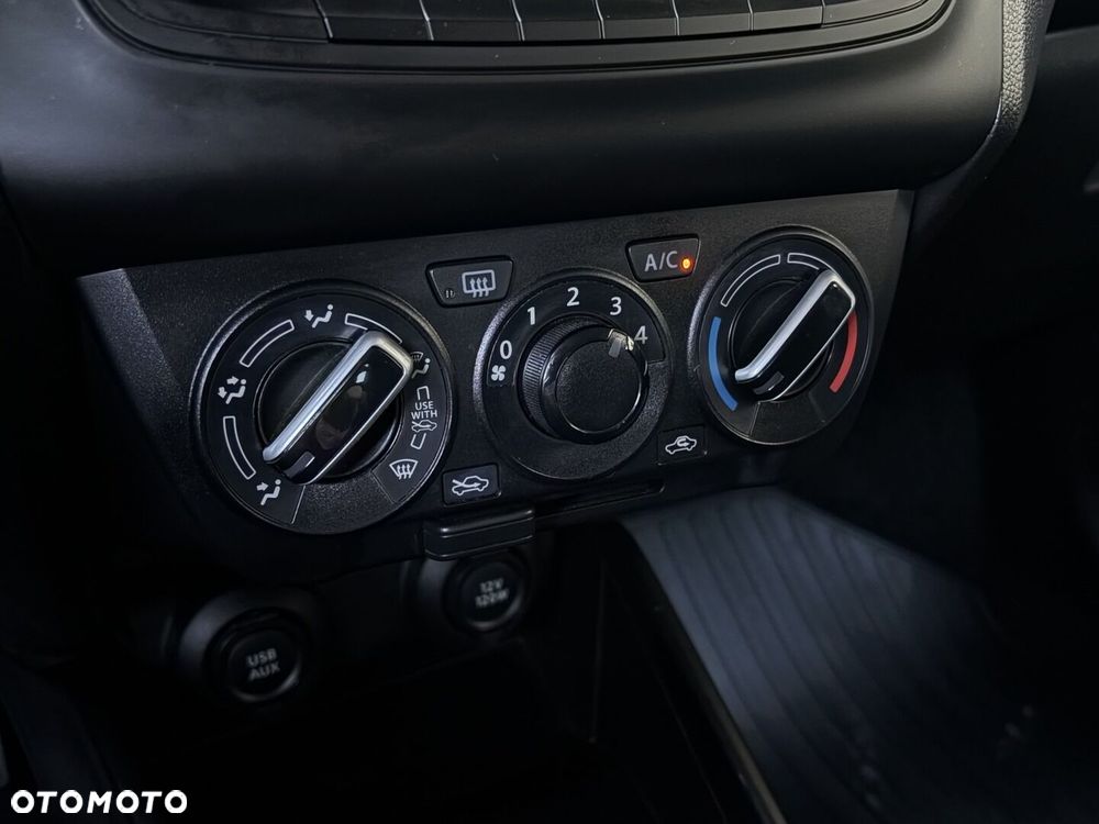 Suzuki Swift 1.2 SHVS Premium Plus - 16