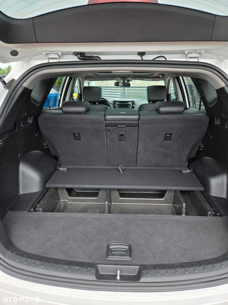 Hyundai Santa Fe - 8