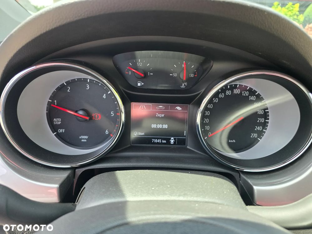 Opel Astra - 25