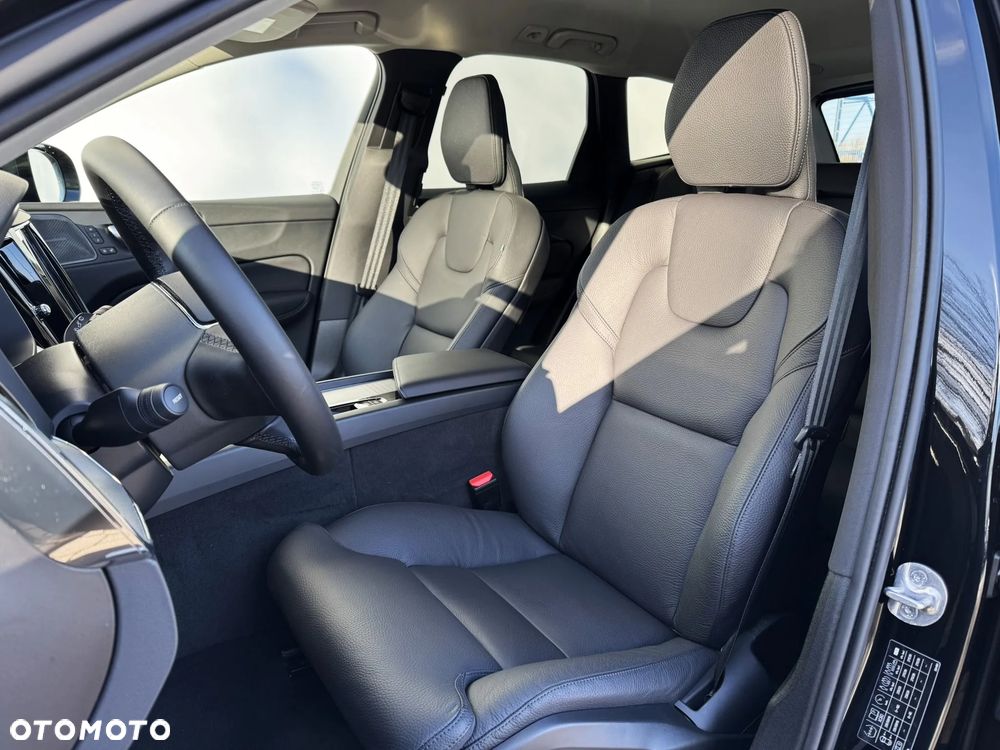 Volvo XC 60 B4 D AWD Plus Bright - 7