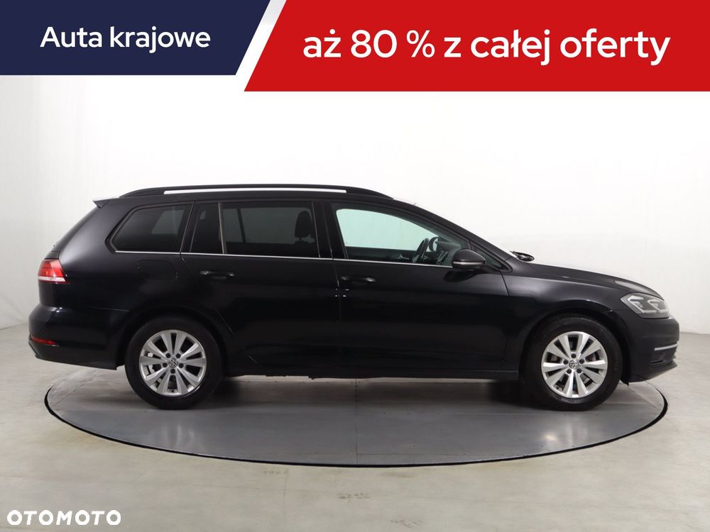 Volkswagen Golf Variant - 8