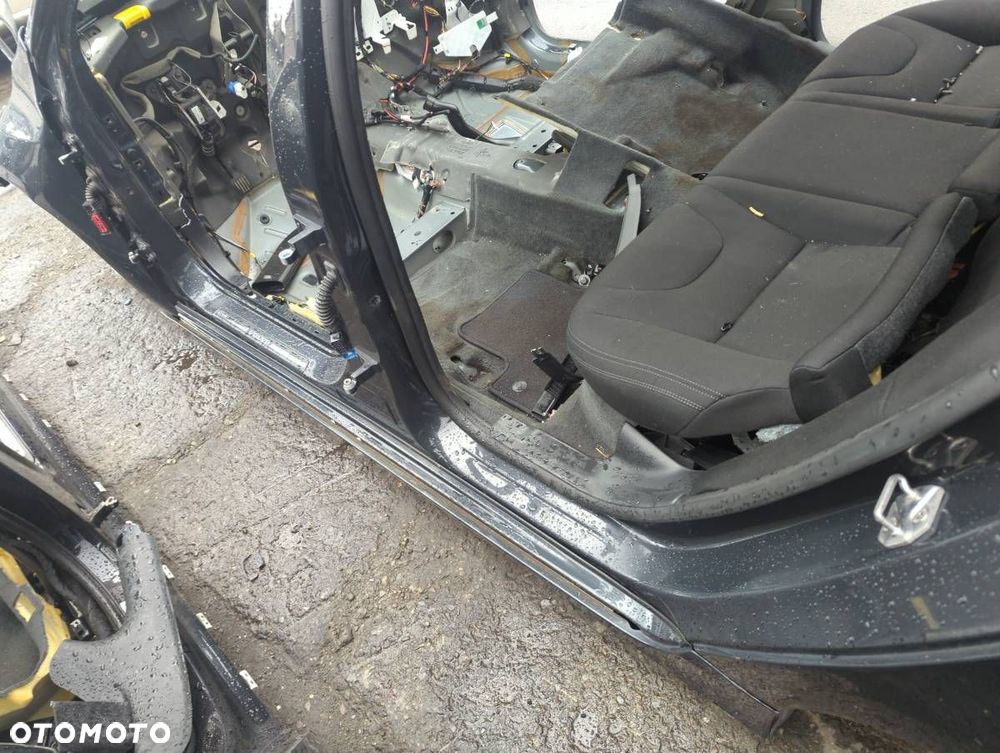 KAROSERIA ĆWIARTKA BŁOTNIK TYŁ LEWY PRAWY PRÓG DACH PODŁUŻNICA LEWY PRAWY  VOLVO V60 I (155, - 11