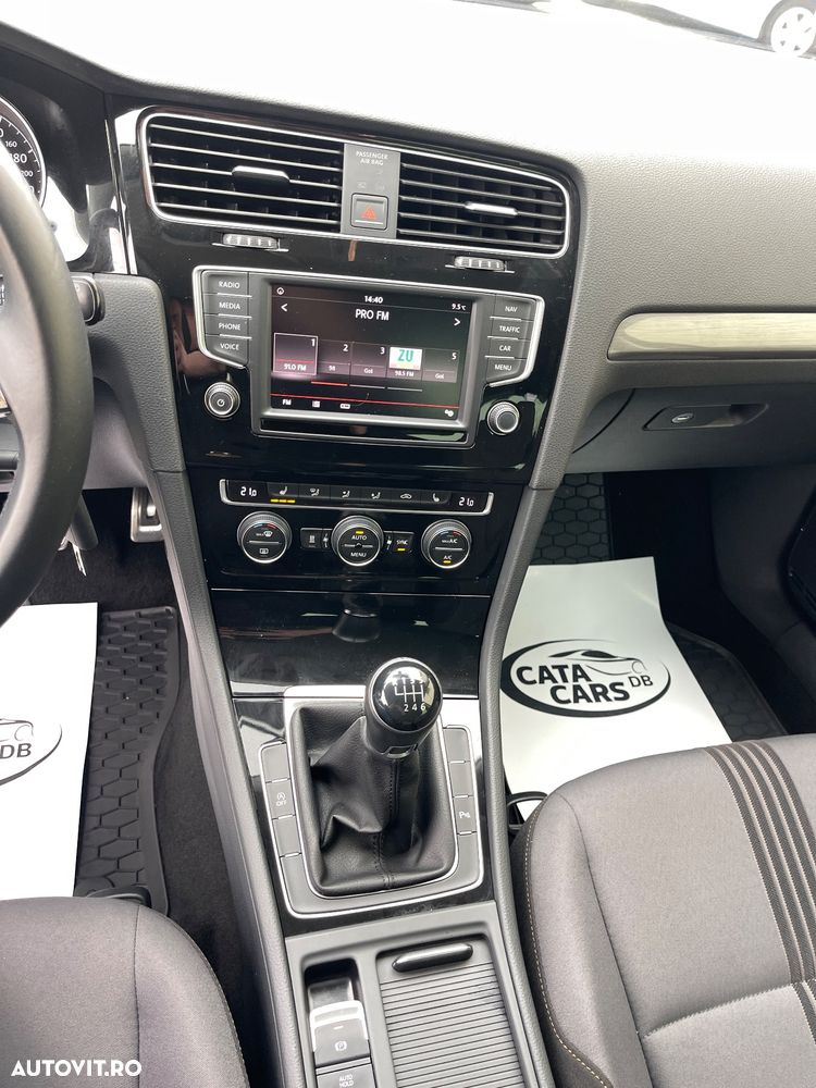 Volkswagen Golf 1.2 TSI BlueMotion Technology Allstar - 31