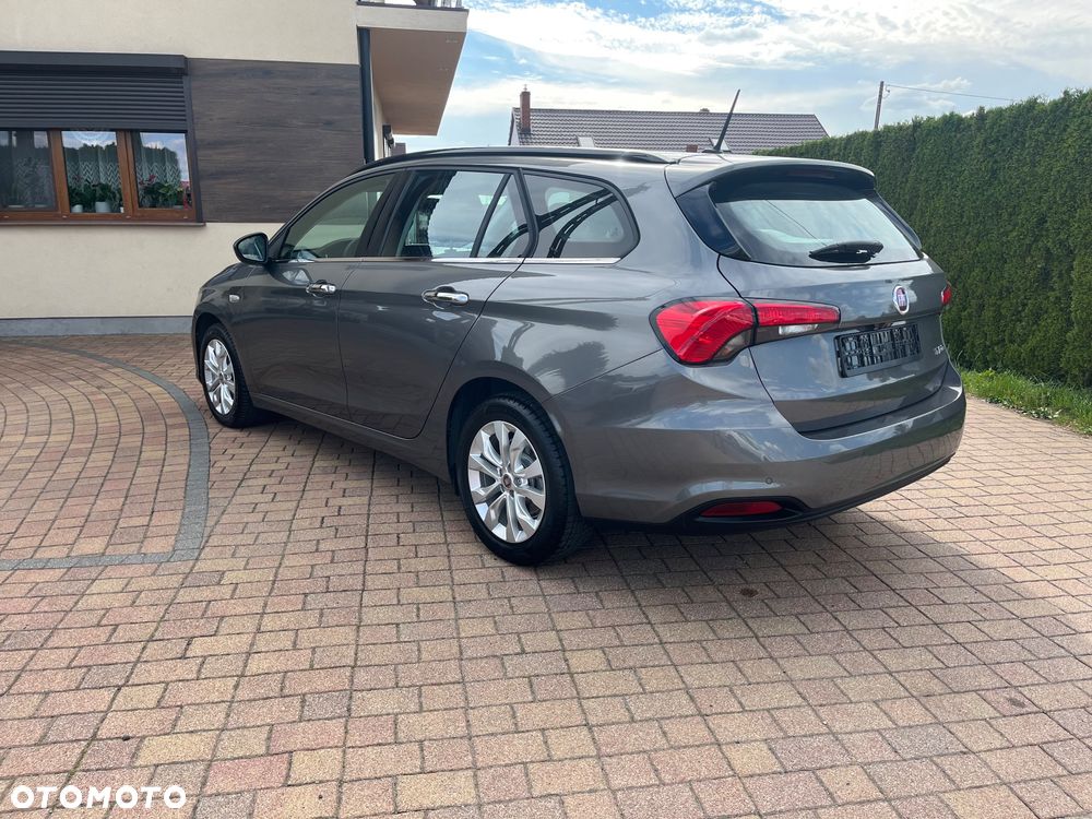 Fiat Tipo 1.4 T-Jet Lounge - 6