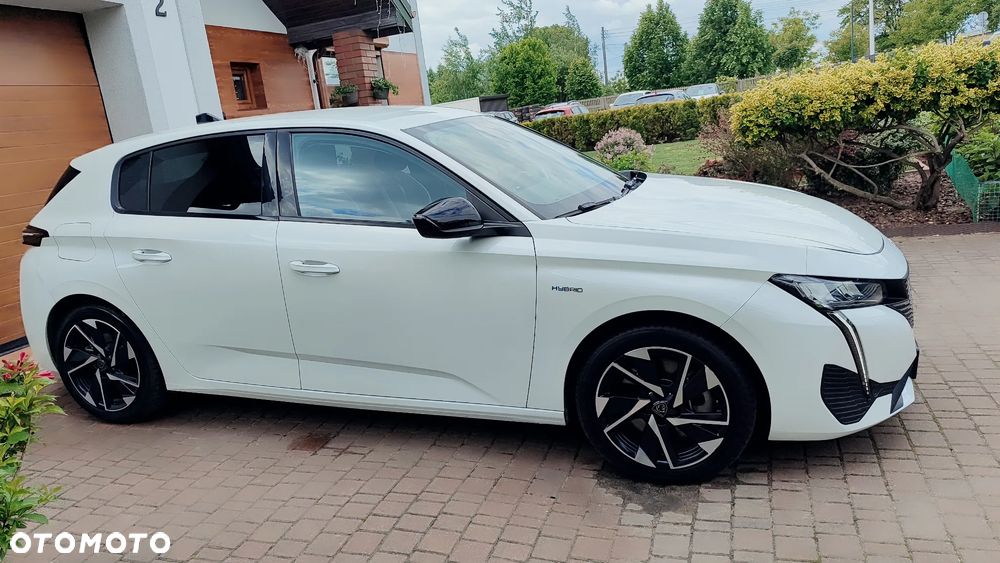 Peugeot 308 1.6 Hybrid PHEV Allure EAT8 - 4