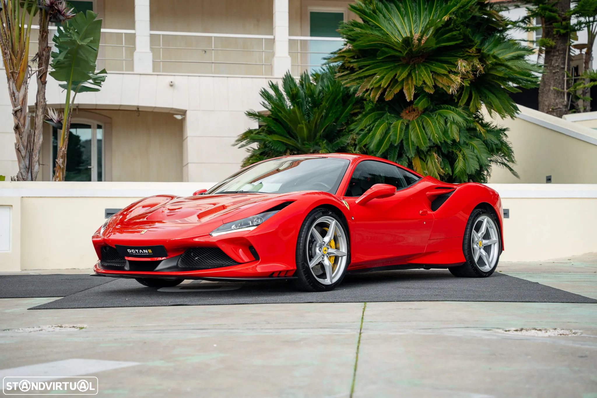 Ferrari F8 Tributo Standard - 1