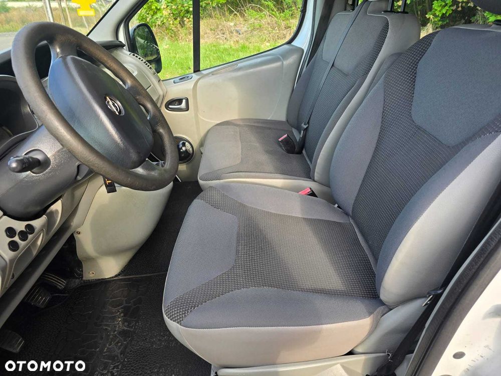 Opel Vivaro - 5