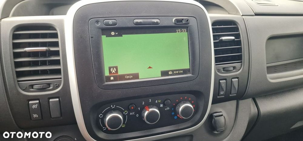 Renault Trafic - 17