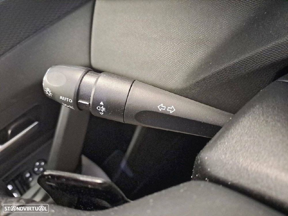 Peugeot 308 1.2 Hybrid Style e-DCS6 - 14