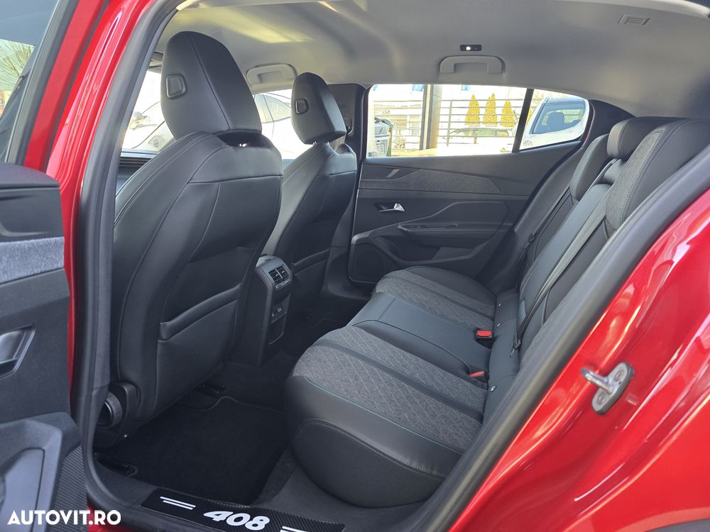 Peugeot 408 1.2L PureTech 130 S&S EAT8 Allure - 17