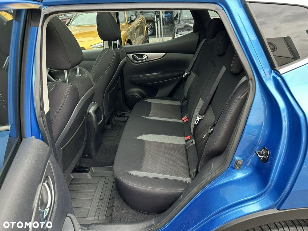 Nissan Qashqai - 22