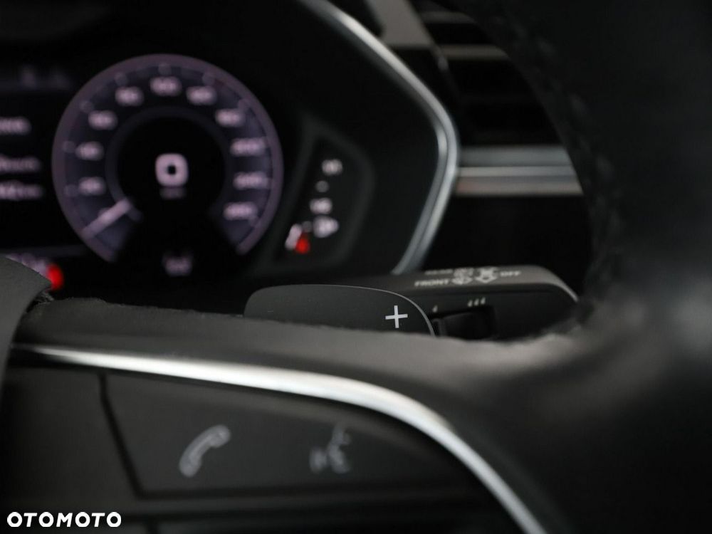Audi Q3 45 TFSI e S Line S tronic - 36