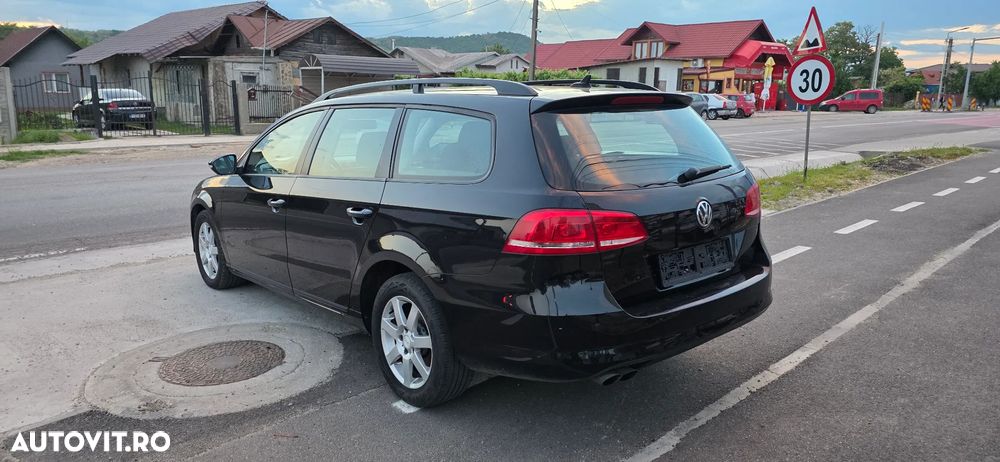 Volkswagen Passat 2.0 Blue TDI SCR Comfortline - 21