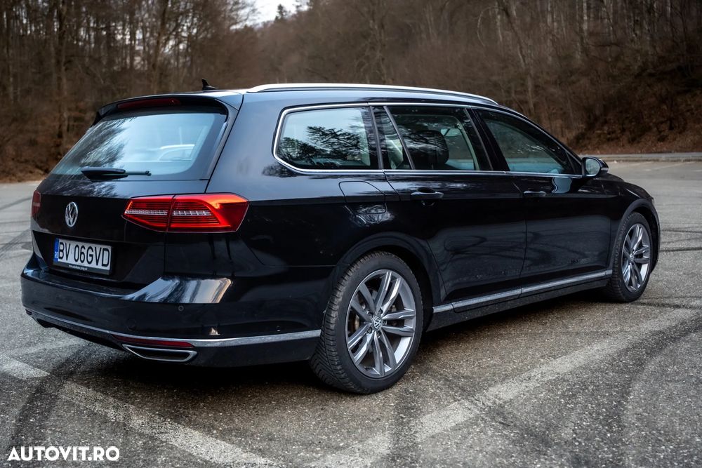 Volkswagen Passat 2.0 TDI SCR 4Motion DSG Highline - 16