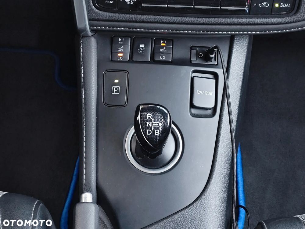 Toyota Auris 1.8 VVT-i Automatik Comfort - 27