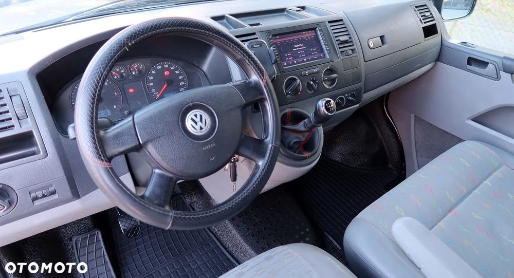 Volkswagen Transporter - 10