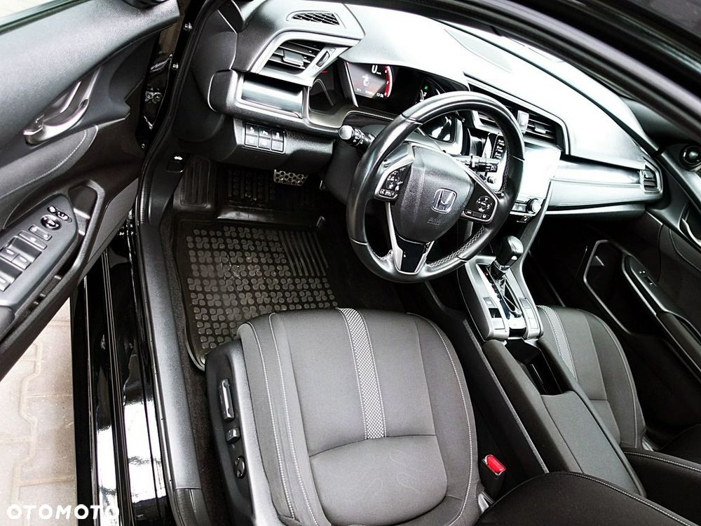 Honda Civic 1.5 i-VTEC Turbo CVT Sport Plus - 18