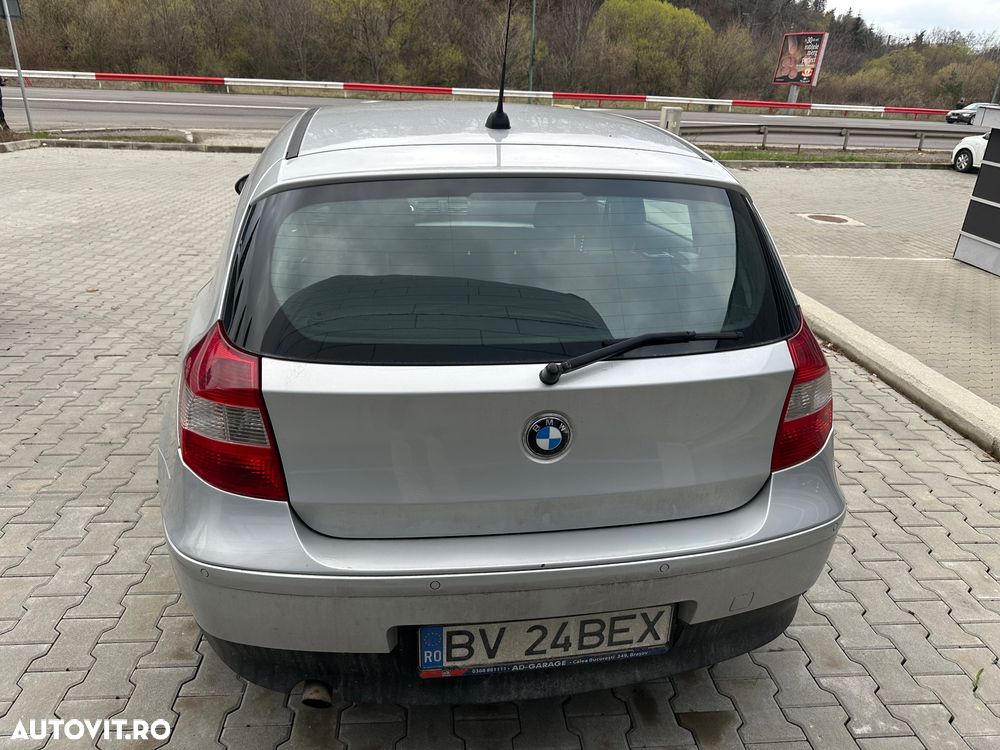 BMW Seria 1 116i - 4