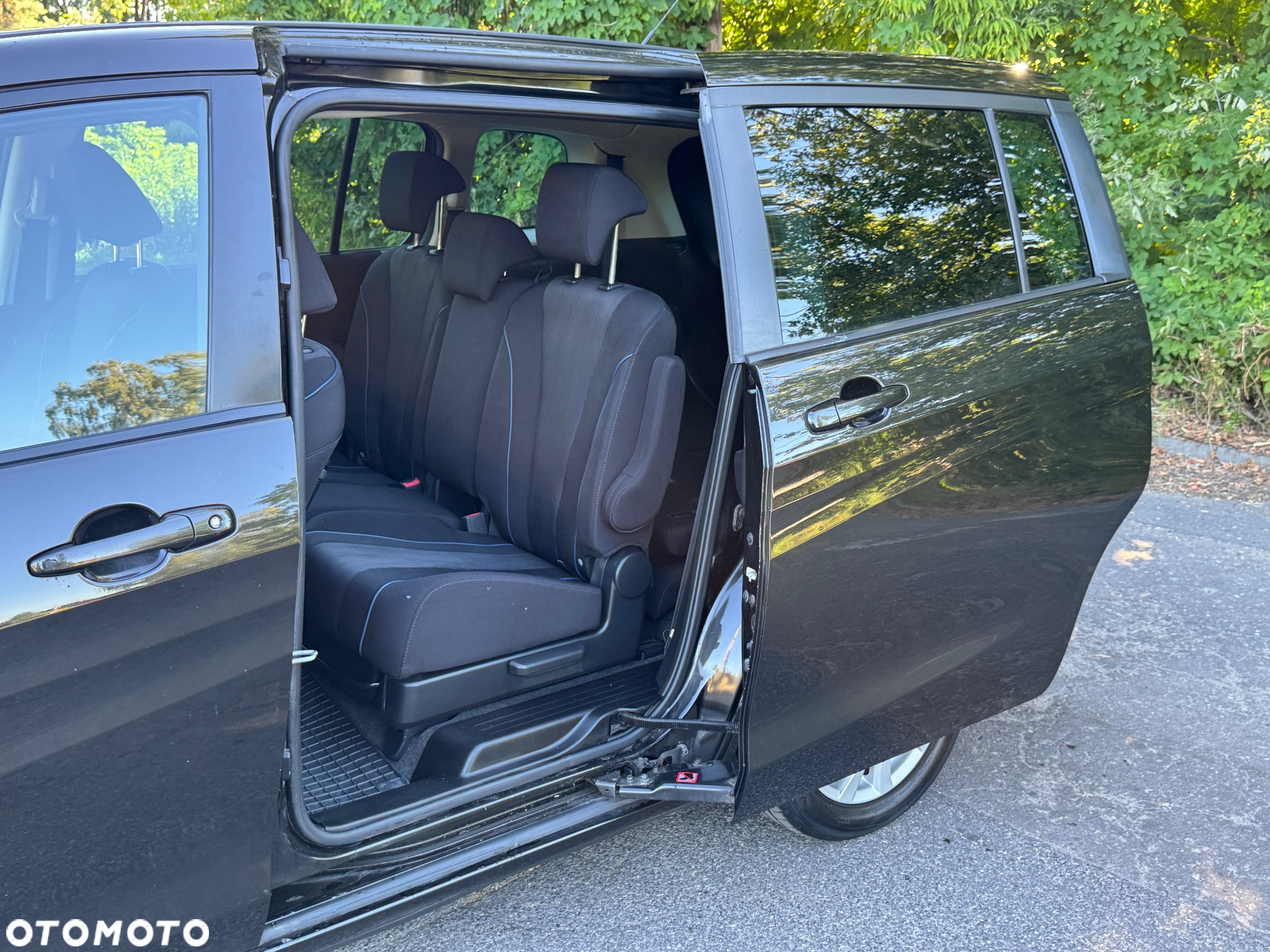 Mazda 5 2.0 MZR-DISI i-stop Edition 40 Jahre - 11