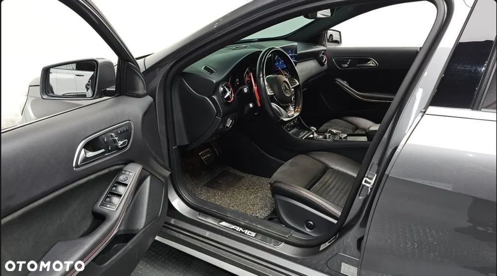 Mercedes-Benz Klasa A AMG 45 4Matic AMG Speedshift 7G-DCT - 6