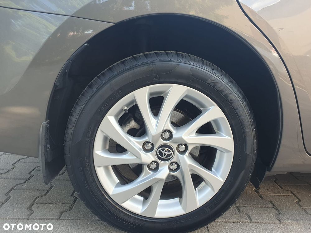 Toyota Corolla 1.6 Comfort - 9