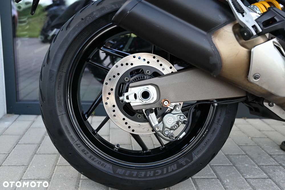 Ducati Monster - 25