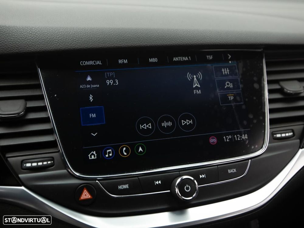 Opel Astra Sports Tourer - 23