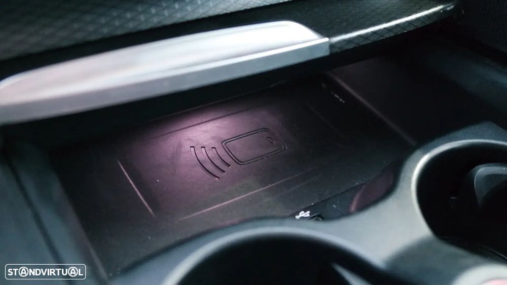 BMW 520 d Pack Desportivo M Auto - 20