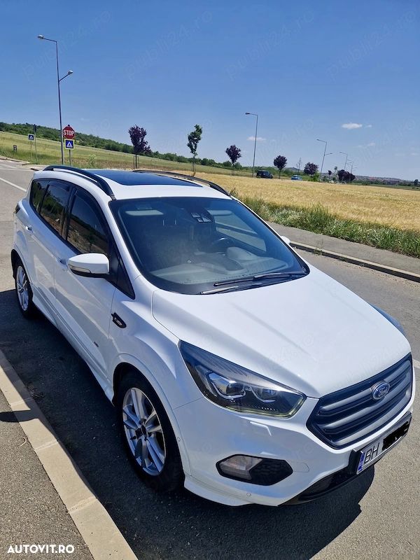 Ford Kuga 2.0 TDCi 4x4 Aut. ST-Line - 3