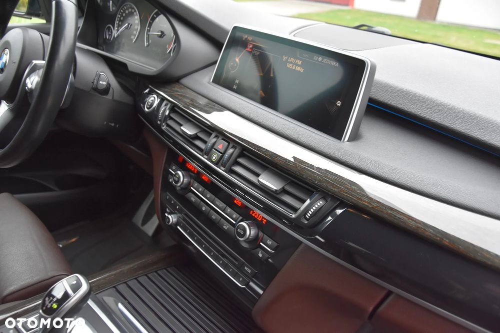 BMW X5 xDrive30d - 29