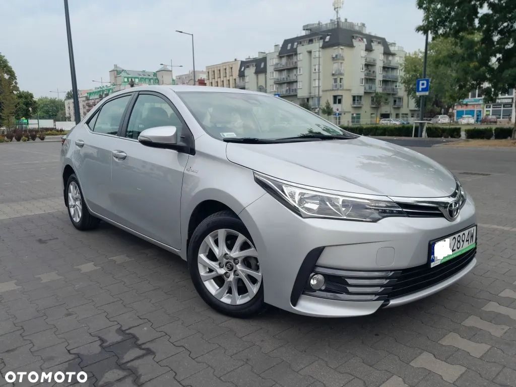 Toyota Corolla 1.6 Comfort - 1