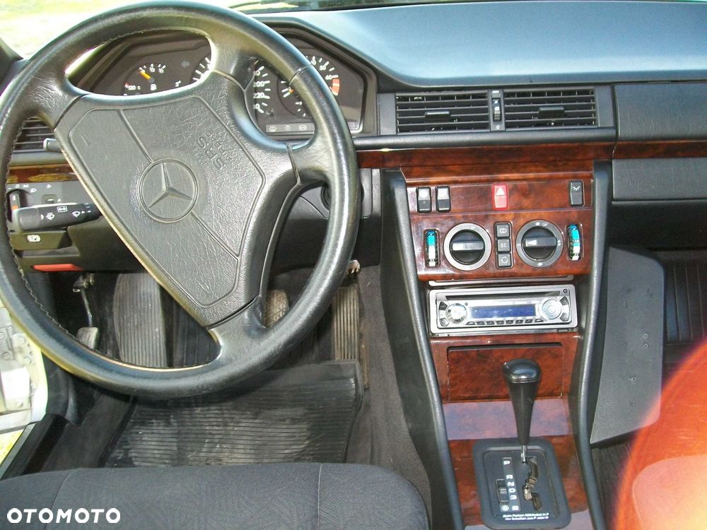 Mercedes-Benz W124 (1984-1993) - 7