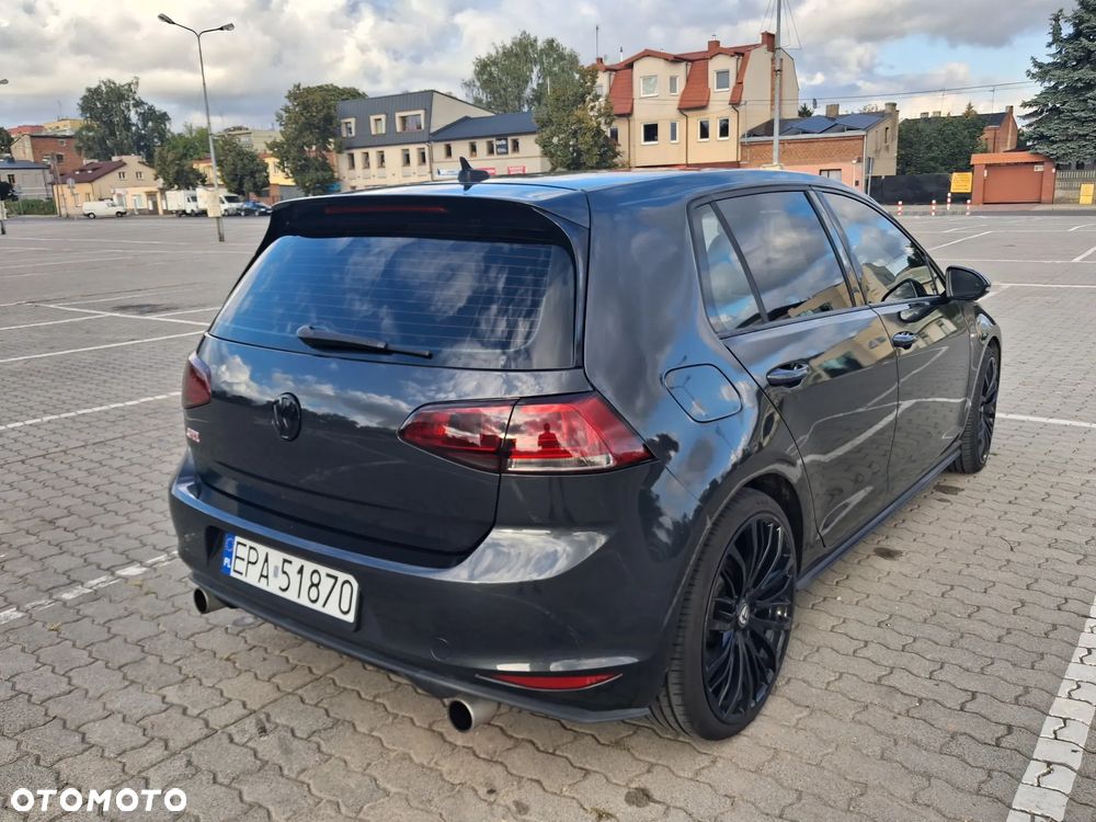 Volkswagen Golf ver-2-0-tsi-opf-dsg-gti - 7