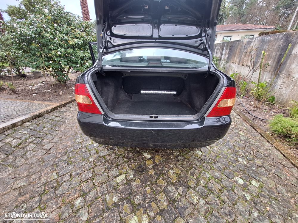 Toyota Corolla 2.0 D-4D Terra AC - 6