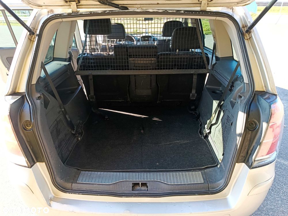 Opel Zafira - 6