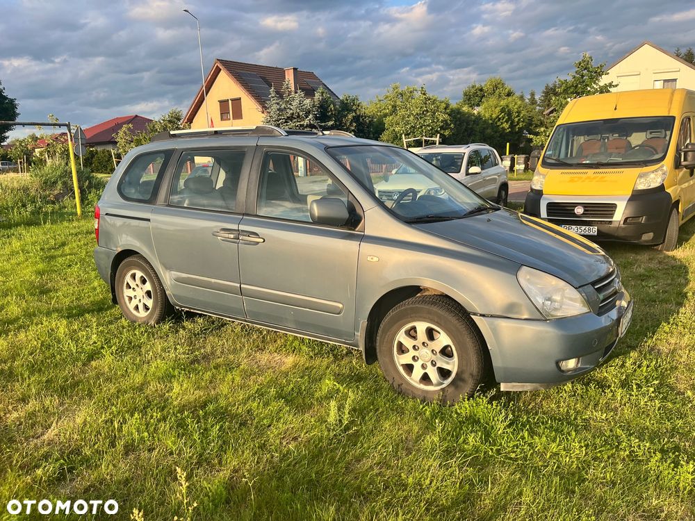 Kia Carnival 2.9 CRDi EX - 9