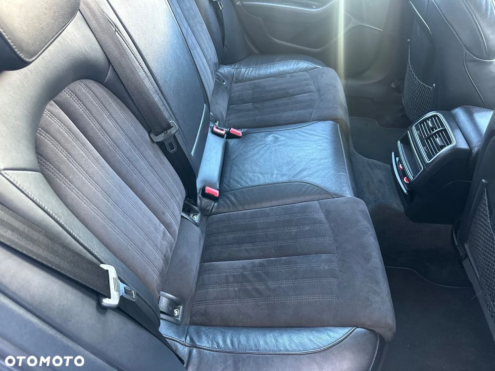 Audi A6 Avant 3.0 TDI Quattro S tronic - 24