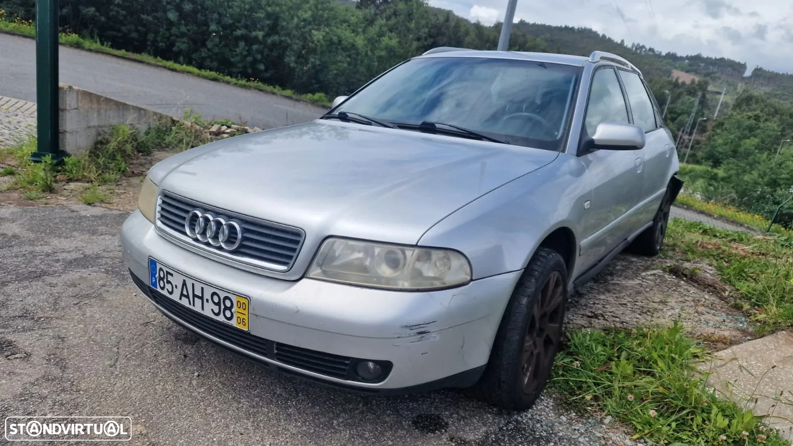 Audi A4 1.9 TDI Acidentado - 4