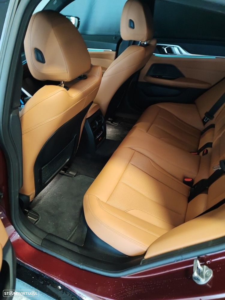 BMW i4 eDrive40 Pack Desportivo M - 5