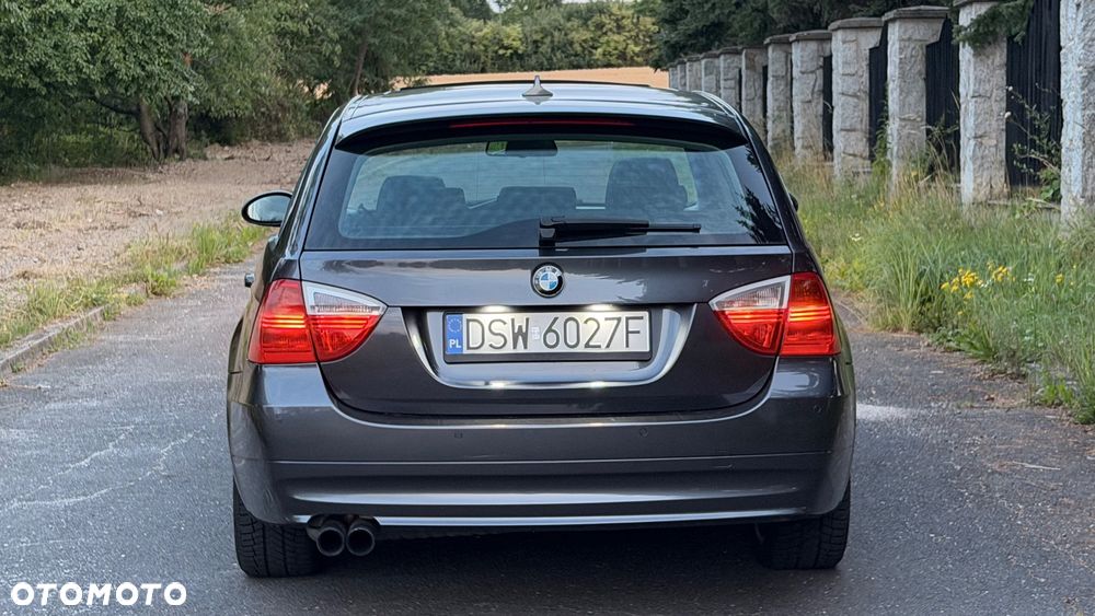 BMW Seria 3 - 8