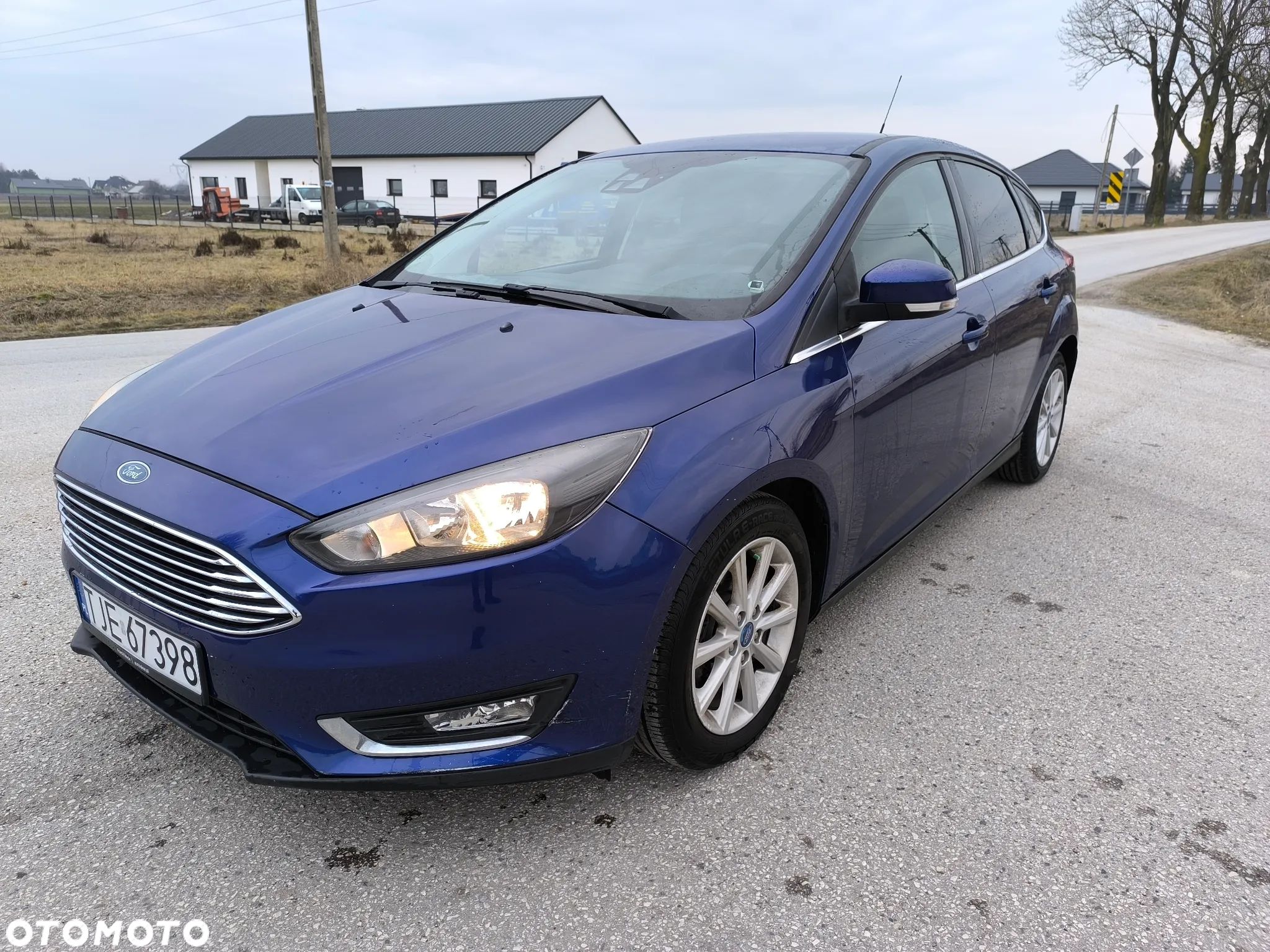 Ford Focus 1.0 EcoBoost Red Edition ASS - 1