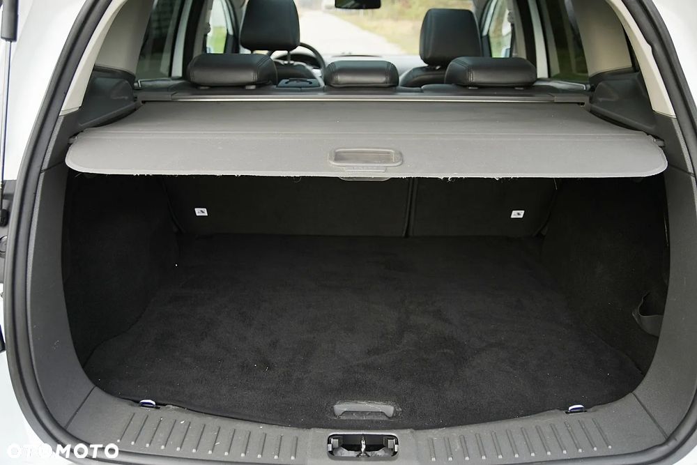 Ford Kuga 2.0 TDCi 4x4 Titanium - 19