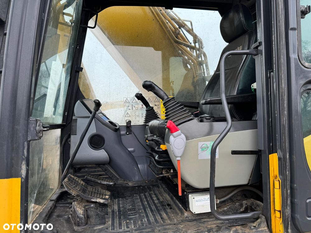 Komatsu PC350LC-8 - 5